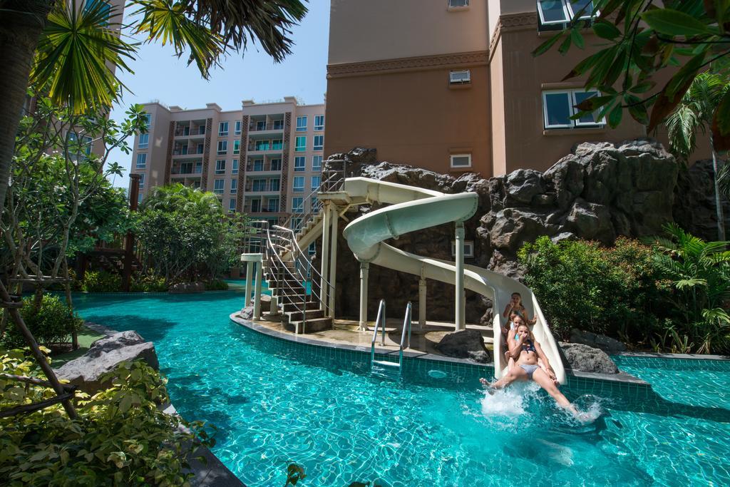 Atlantis Condo Resort Pattaya Csomtien-part Kültér fotó